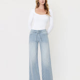 HIGH RISE WAIST TIE STRIPED WIDE LEG JEANS V3838STR: STRIPE / 26