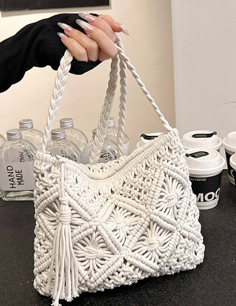 ',,,, SI-26259 Woven Bohemian Tassel Crochet Shoulder Bag: BLACK-167825 / OS