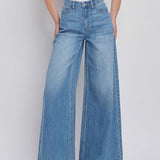 SUPER HIGH RISE WIDE LEG JEANS V3567: KUDOS / 28