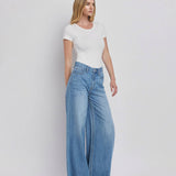 SUPER HIGH RISE WIDE LEG JEANS V3567: KUDOS / 32