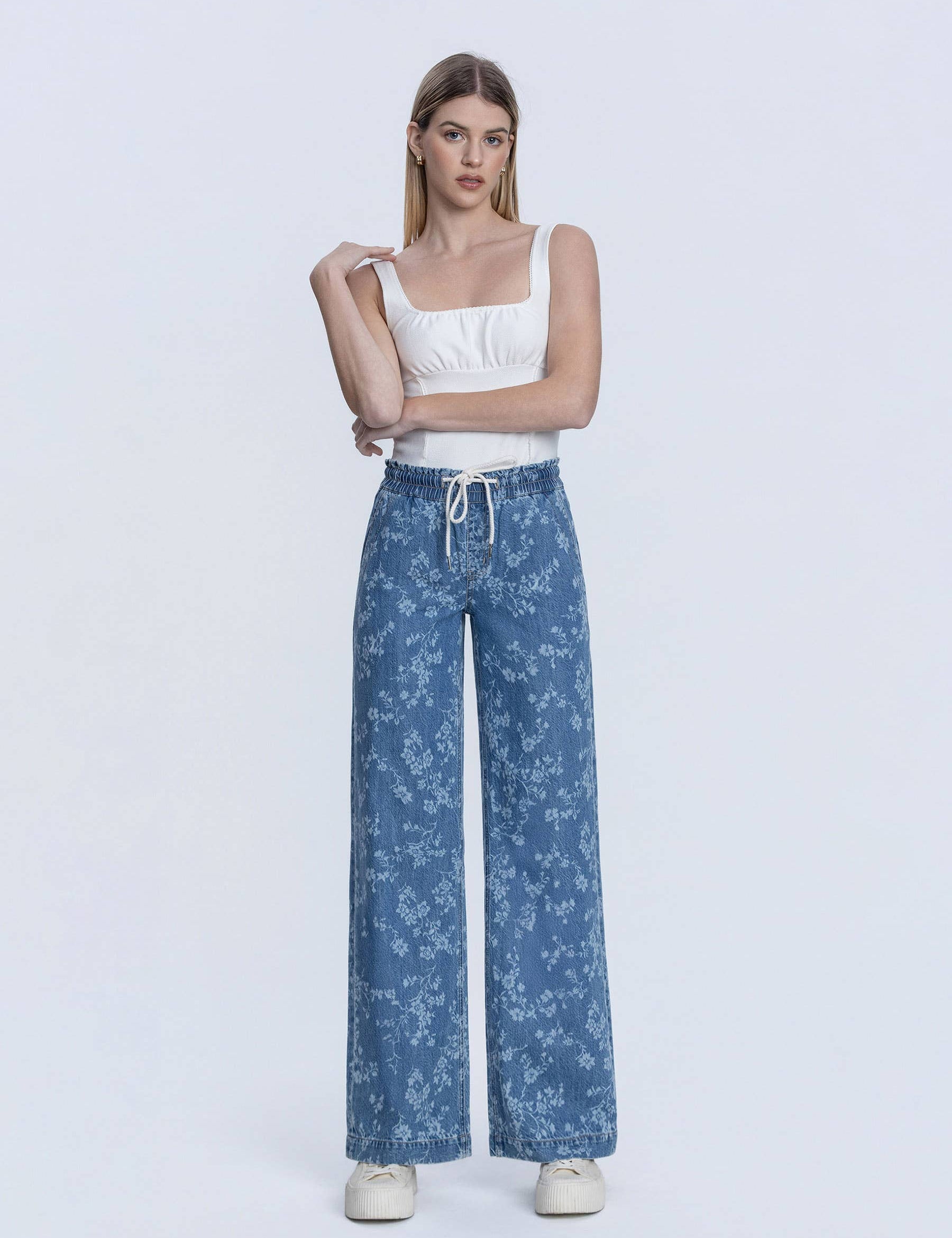 HIGH RISE FLORAL PRINT BAGGY WIDE LEG JEANS T7328VFR: VINTAGE FLORAL / 28