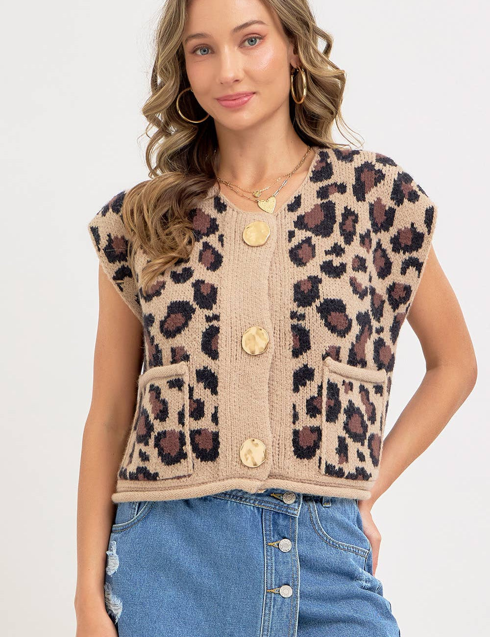 LEOPARD PRINT KNIT BUTTON-UP SWEATER TOP: TAUPE / Contemporary / M