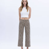 HIGH RISE ANIMAL PRINT CROP WIDE LEG JEANS T5894LPD: ANIMAL PRINT / 27