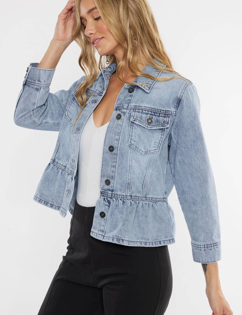 OPEN PACK CLASSIC FIT PEPLUM DENIM JACKET-KC7369L: LIGHT / M