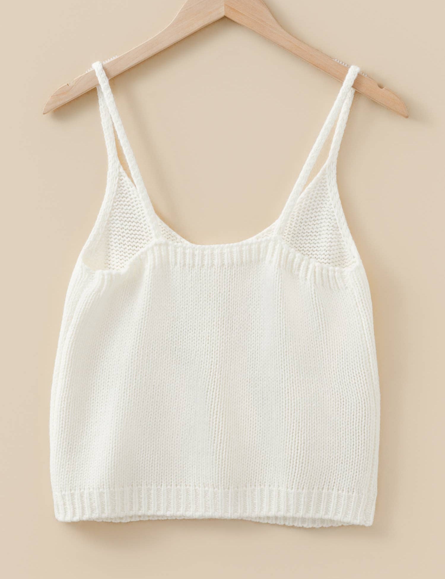 3D Floral Spaghetti Straps Sweater Vest (S-XL): White / Missy / L