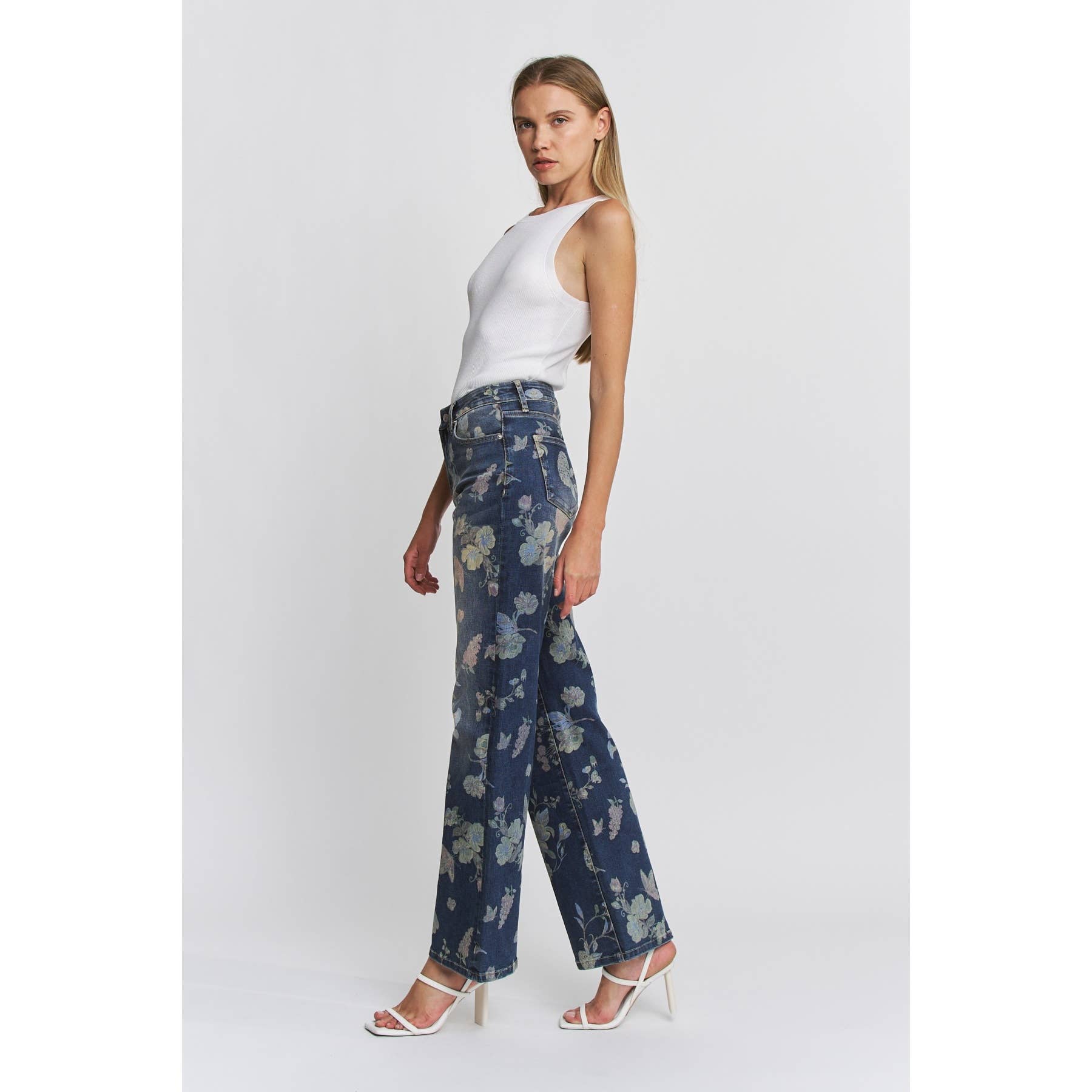 HIGH RISE WIDE LEG EMBELLISHMENT: FLORAL BLUE / 24