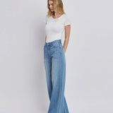 SUPER HIGH RISE WIDE LEG JEANS V3567: KUDOS / 32