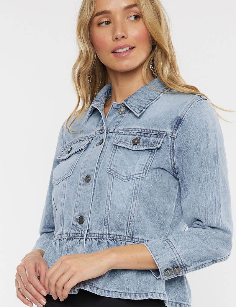 OPEN PACK CLASSIC FIT PEPLUM DENIM JACKET-KC7369L: LIGHT / M