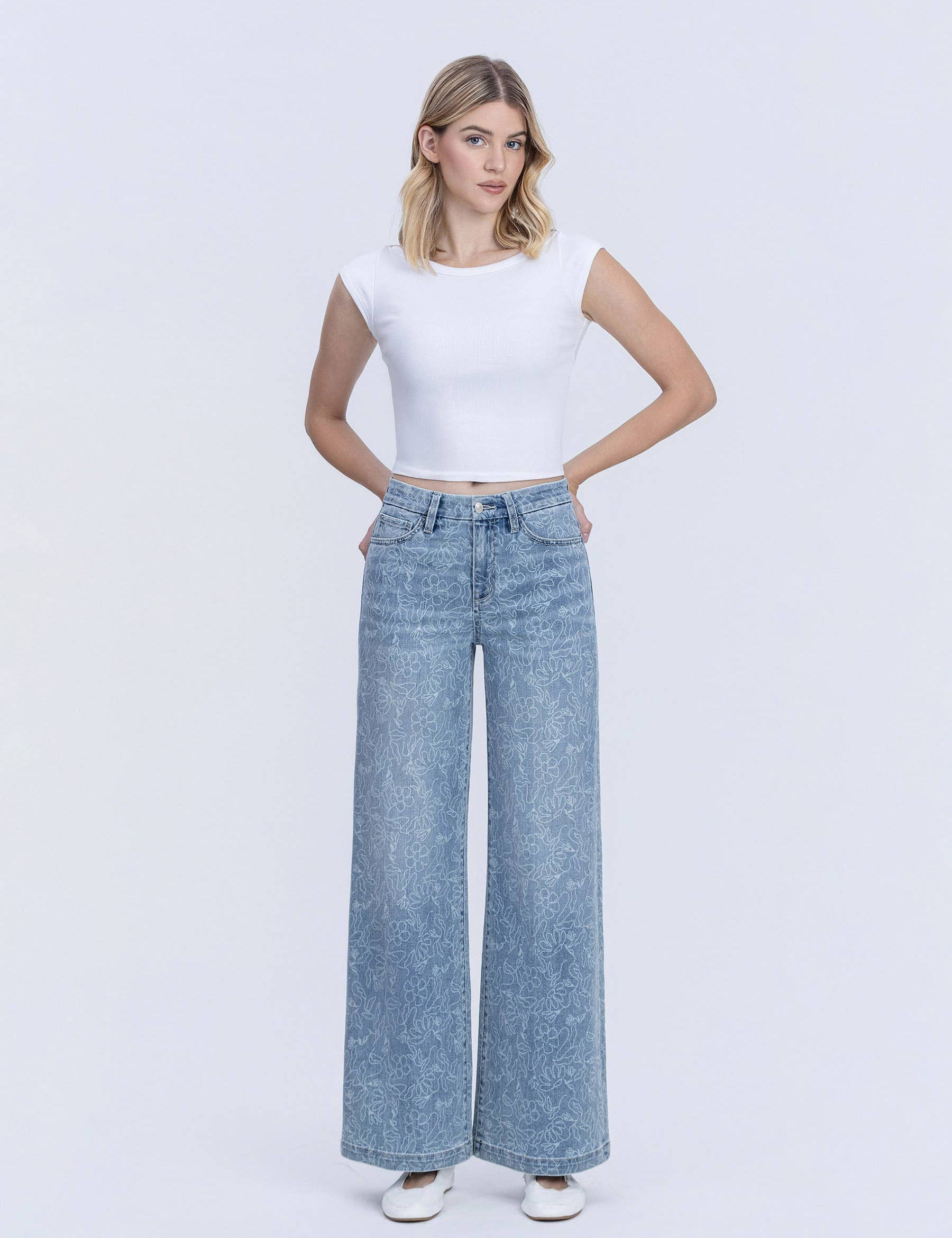 HIGH RISE MEDIUM LIGHT FLORAL PRINT WIDE LEG JEANS T7335FPR: FLORAL PRINT / 28