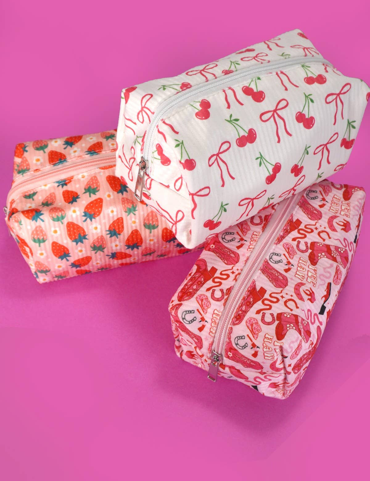 STRAWBERRY WESTERN BOW MAKEUP COSMETIC POUCH BAG | 40P544: CHERRY