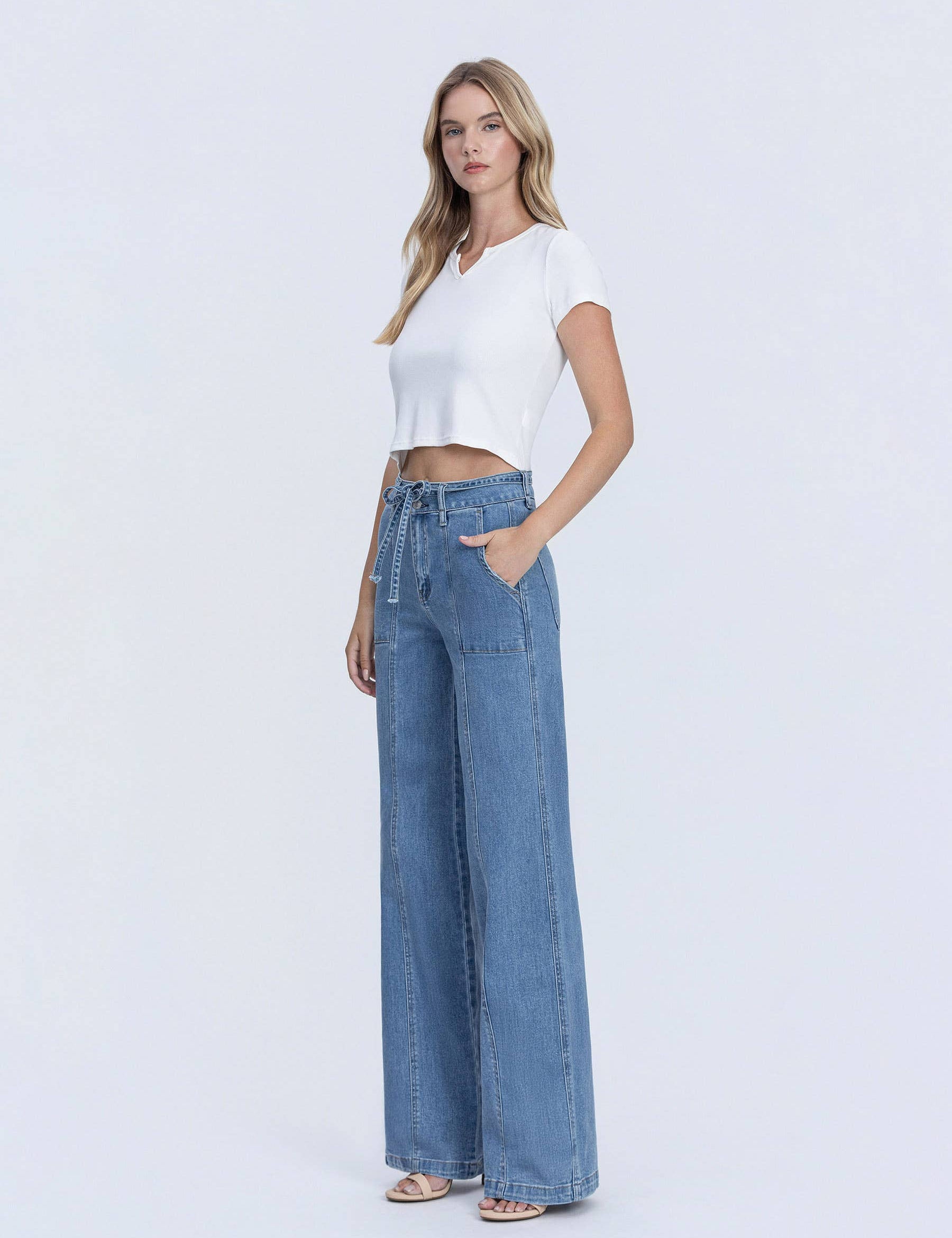 SUPER HIGH RISE TIE WAISTBAND WIDE LEG JEANS T6765: LUSH LIFE / 25