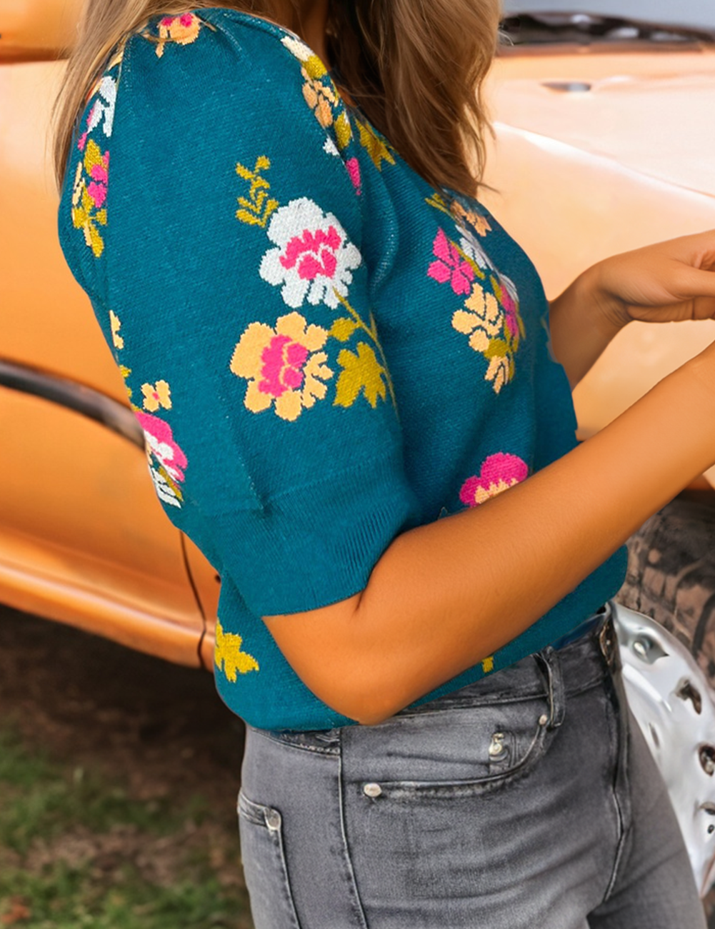 Fashion-W Flower Pattern Short Sleeve Knitted Sweater: As shown / Missy / S