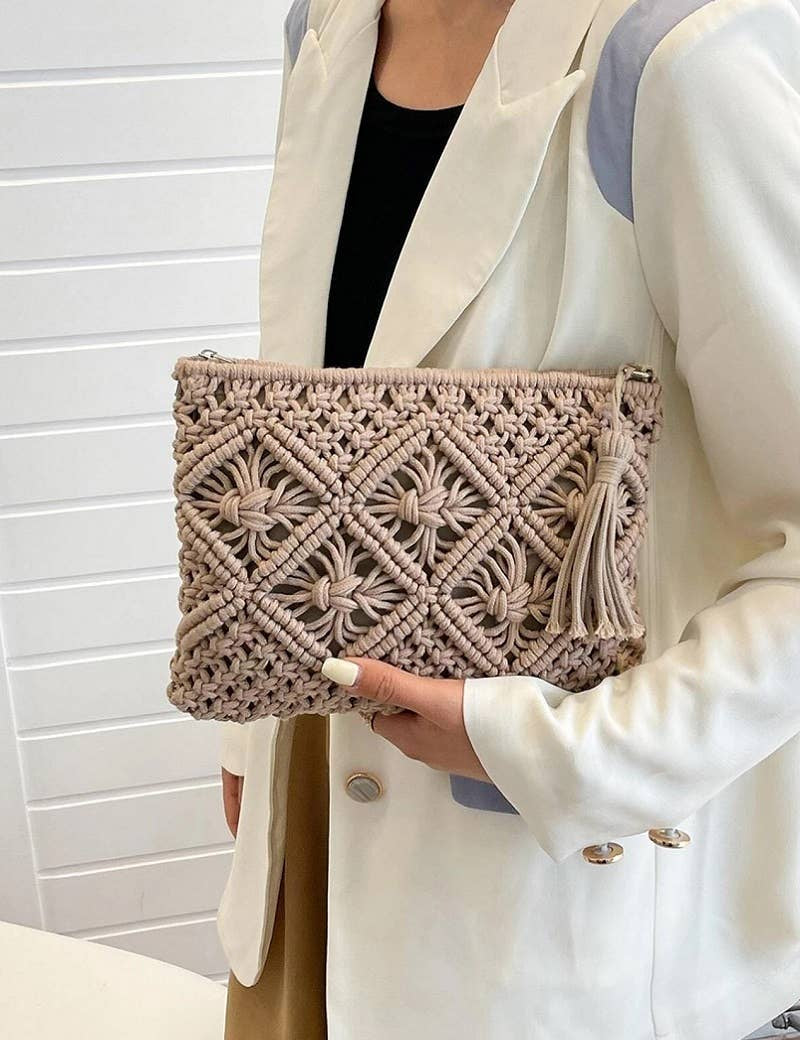 ',,,, SI-26259 Woven Bohemian Tassel Crochet Shoulder Bag: BLACK-167825 / OS