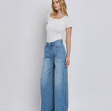 SUPER HIGH RISE WIDE LEG JEANS V3567: KUDOS / 27
