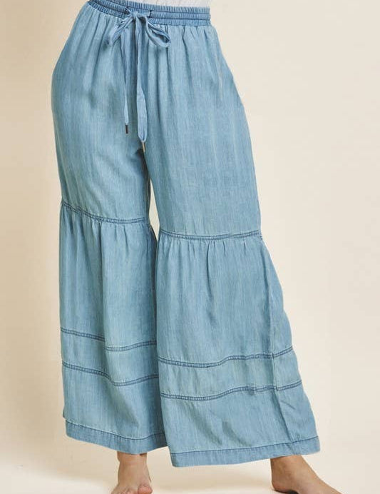 Plus Washed Denim Tiered Wide Leg Pants: Washed Chambray